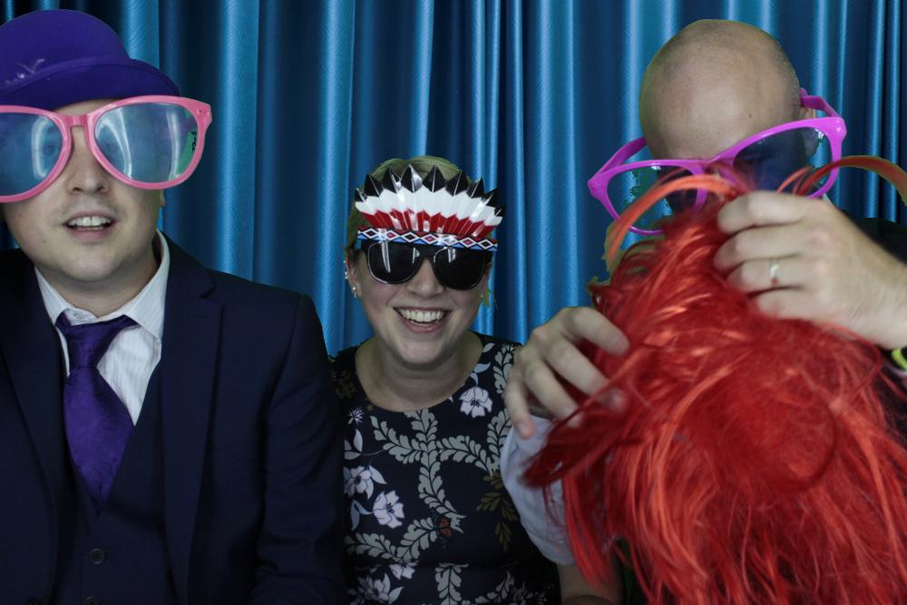Katherine & Simon | View more photos from the event at gallery.myphotoboothexperience.co.uk/u/MyPhotoBoothExperienceLtd/Katherine-Simon